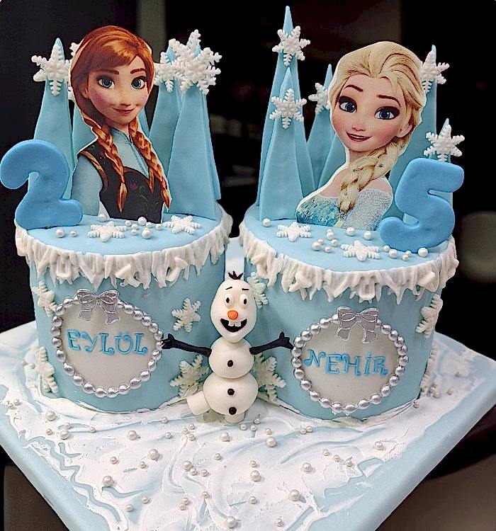 Elsa Anna ve Olaf Pastası