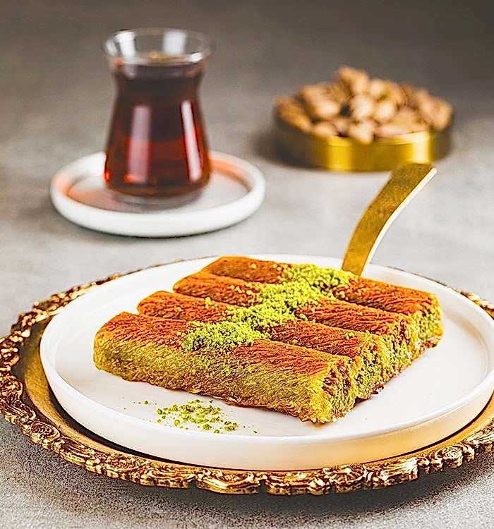 Fıstıklı Burma Kadayıf