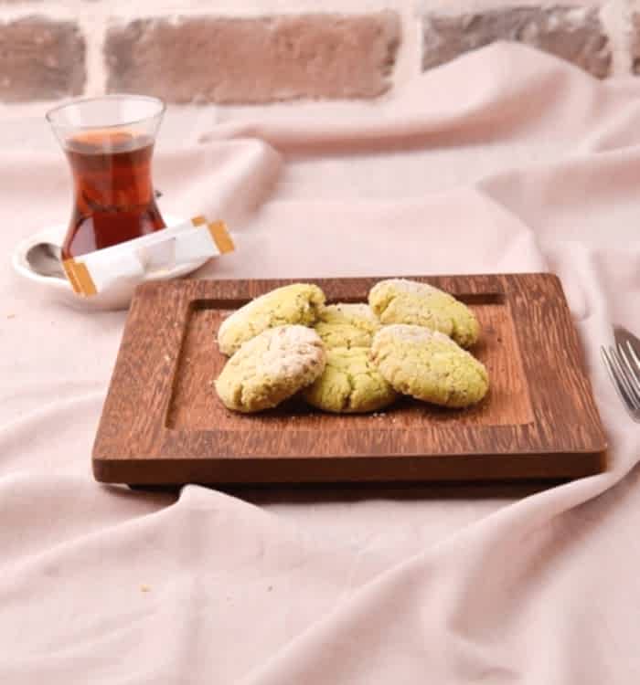 Fıstıklı Çatlayan Kurabiye