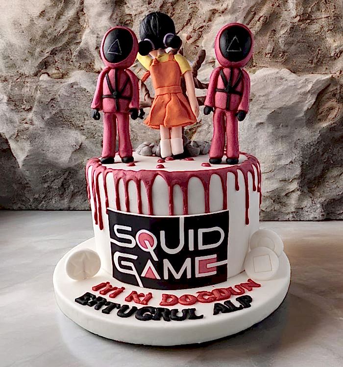 Squit Game Temalı Şeker Hamurlu Pasta
