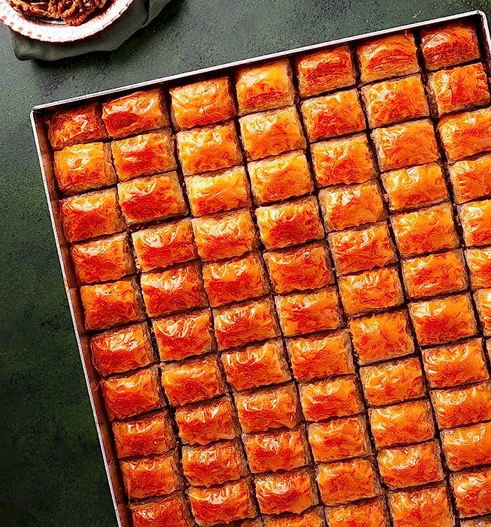 Tepsi Cevizli Baklava (3300Gr)